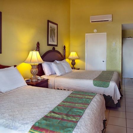 Hibiscus Beach Resort Κρίστιανστεντ Δωμάτιο φωτογραφία